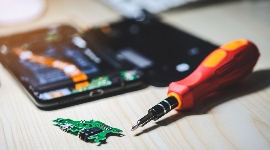The Top Mobile Phone Charging Myths uncovered By Cell Phone Repair Store?